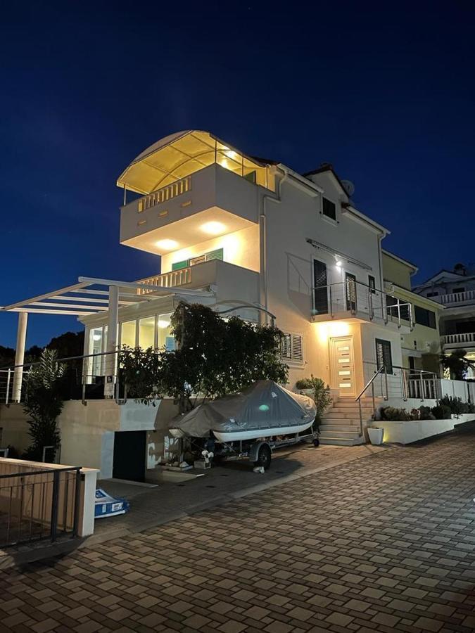 Apartments Villa Lili Lovetovo Vodice Exterior photo