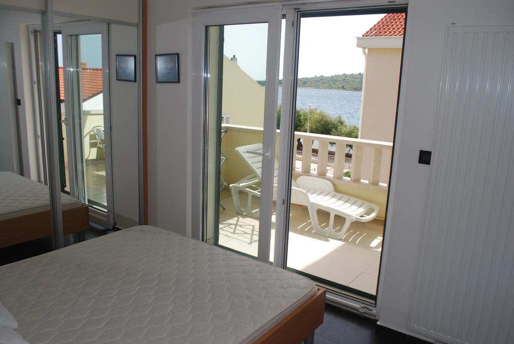 Apartments Villa Lili Lovetovo Vodice Exterior photo